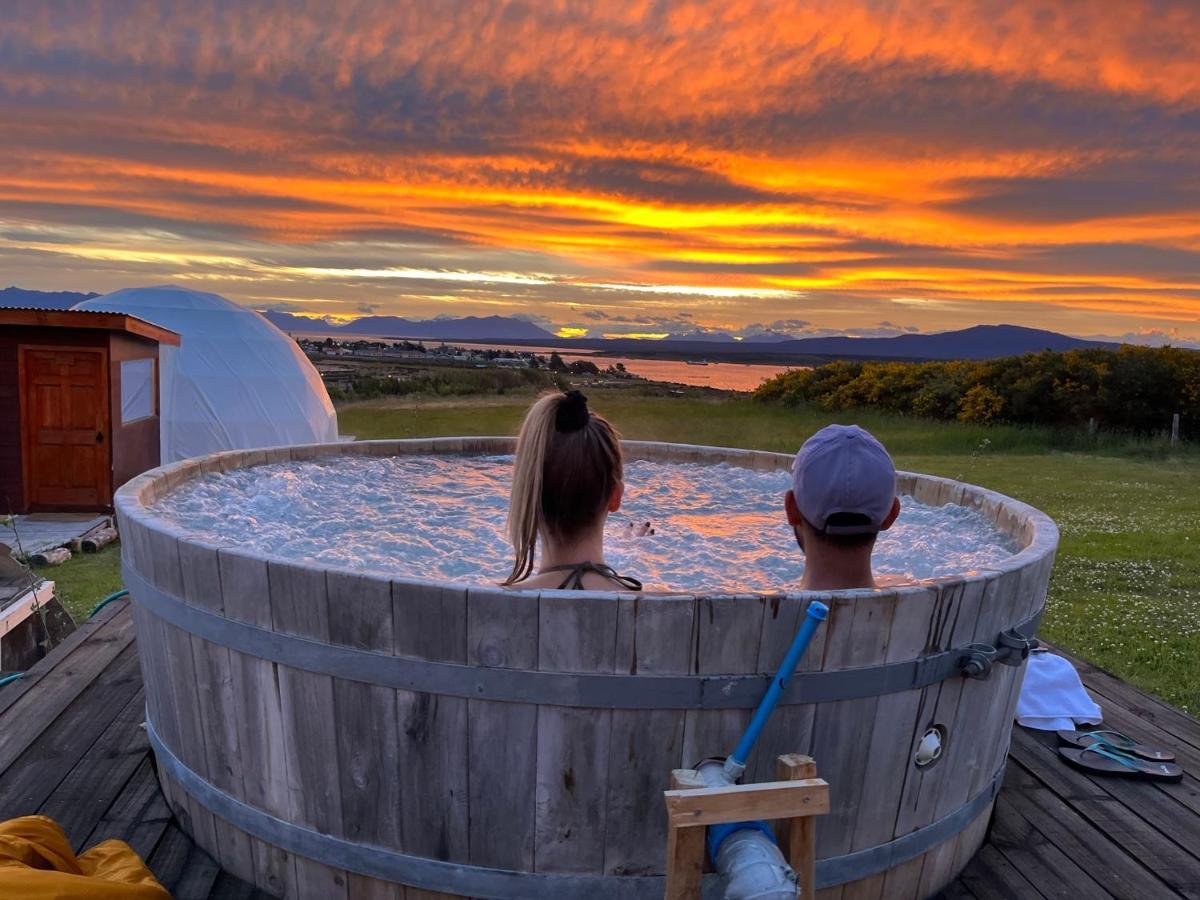 Garden Domes Villa Puerto Natales Exterior photo